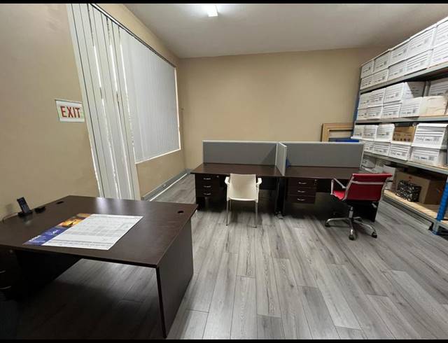 OFFICE FOR SALE IN CLARENDON